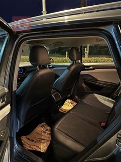 فولكسفاغن تاوس